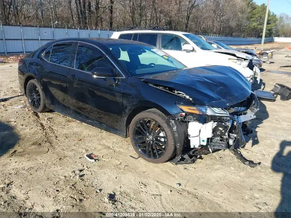 4T1K61AK9RU228688 2024 TOYOTA CAMRY - Image 1