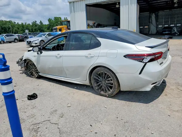 4T1K61AK9RU255826 2024 TOYOTA CAMRY - Image 2