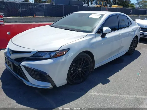 4T1K61AK9RU261139 2024 TOYOTA CAMRY - Image 2