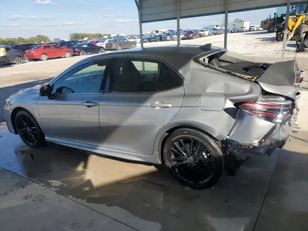 4T1K61AK9RU879710 2024 TOYOTA CAMRY - Image 2