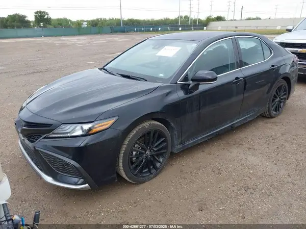 4T1K61AK9RU907862 2024 TOYOTA CAMRY - Image 2