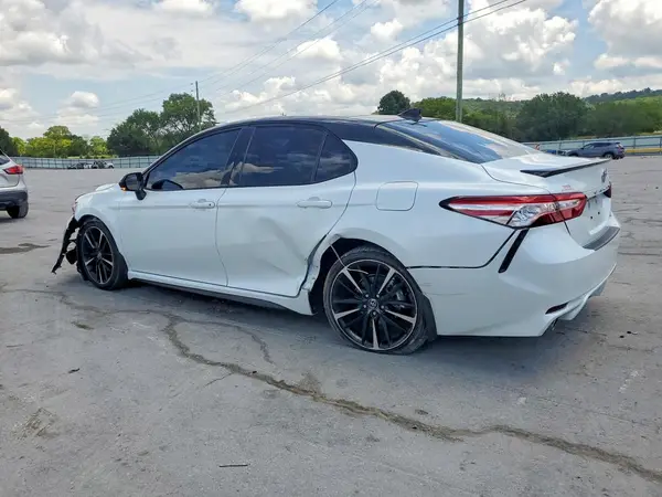 4T1K61AKXLU340620 2020 TOYOTA CAMRY - Image 2