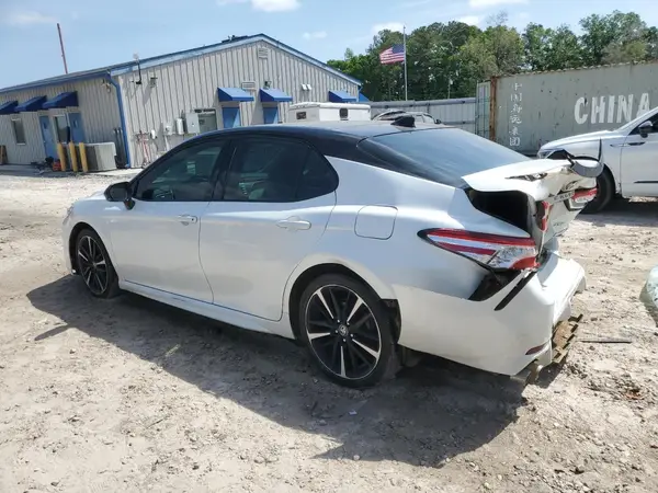 4T1K61AKXLU360141 2020 TOYOTA CAMRY - Image 2