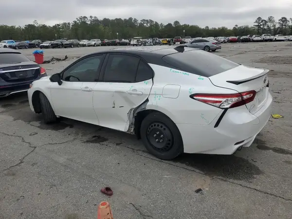4T1K61AKXLU374279 2020 TOYOTA CAMRY - Image 2