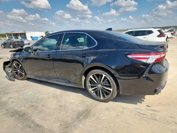 4T1K61AKXLU374718 2020 TOYOTA CAMRY - Image 2