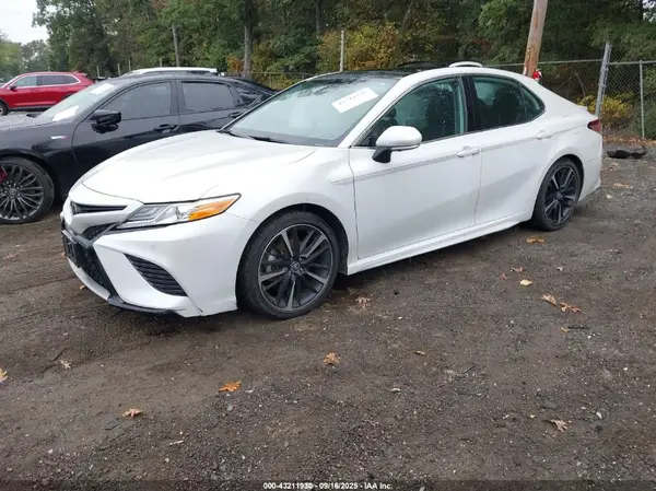 4T1K61AKXLU399053 2020 TOYOTA CAMRY - Image 2