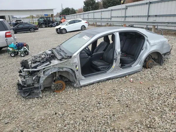 4T1K61AKXLU401867 2020 TOYOTA CAMRY - Image 1