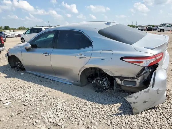 4T1K61AKXLU501046 2020 TOYOTA CAMRY - Image 2