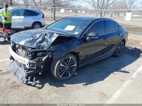 4T1K61AKXLU505503 2020 TOYOTA CAMRY - Image 2