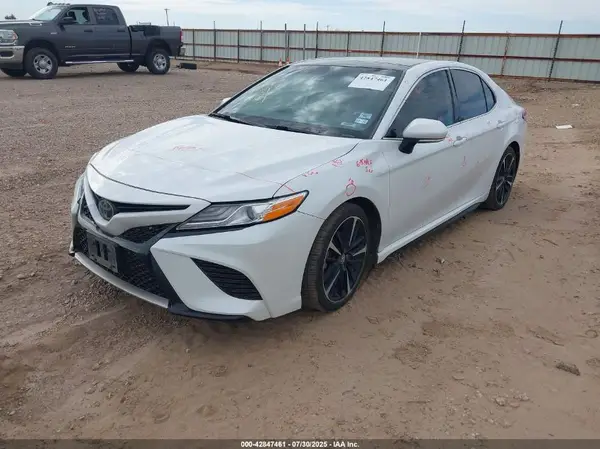 4T1K61AKXLU869680 2020 TOYOTA CAMRY - Image 2