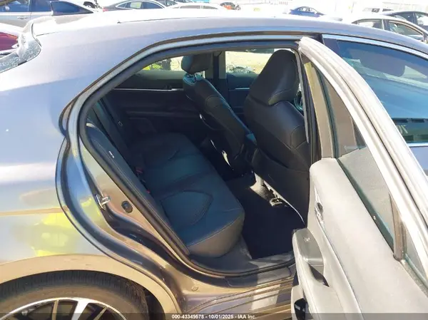 4T1K61AKXLU882574 2020 TOYOTA CAMRY - Image 8
