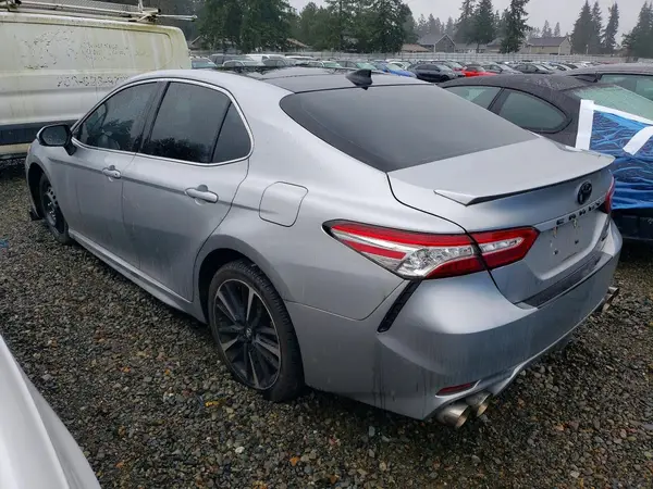 4T1K61AKXLU911734 2020 TOYOTA CAMRY - Image 2
