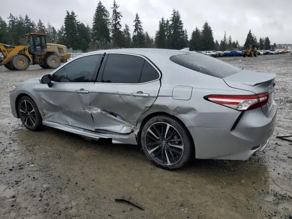 4T1K61AKXLU938223 2020 TOYOTA CAMRY - Image 2
