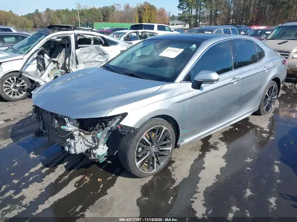 4T1K61AKXLU981816 2020 TOYOTA CAMRY - Image 2