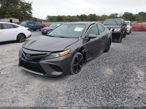 4T1K61AKXLU996591 2020 TOYOTA CAMRY - Image 2