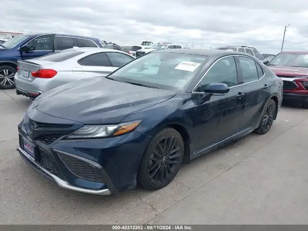 4T1K61AKXMU417469 2021 TOYOTA CAMRY - Image 2