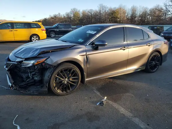 4T1K61AKXMU422171 2021 TOYOTA CAMRY - Image 1