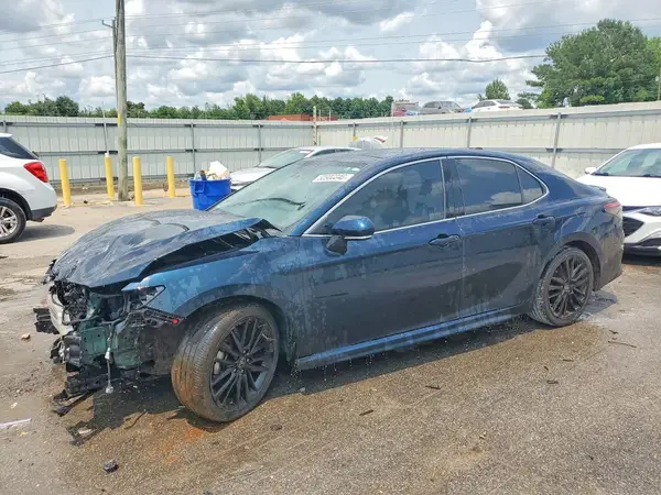 4T1K61AKXMU457163 2021 TOYOTA CAMRY - Image 1