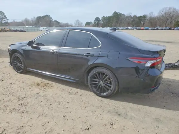 4T1K61AKXMU469880 2021 TOYOTA CAMRY - Image 2