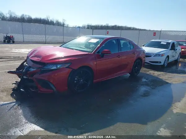 4T1K61AKXMU473945 2021 TOYOTA CAMRY - Image 2