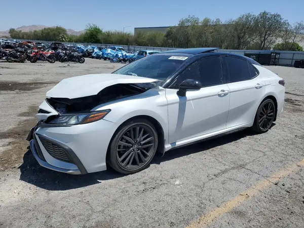 4T1K61AKXMU489093 2021 TOYOTA CAMRY - Image 1