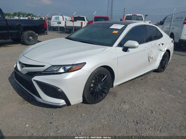 4T1K61AKXMU512372 2021 TOYOTA CAMRY - Image 2