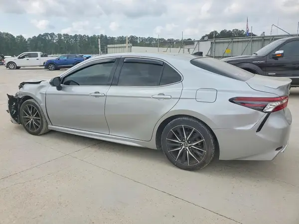 4T1K61AKXMU519418 2021 TOYOTA CAMRY - Image 2