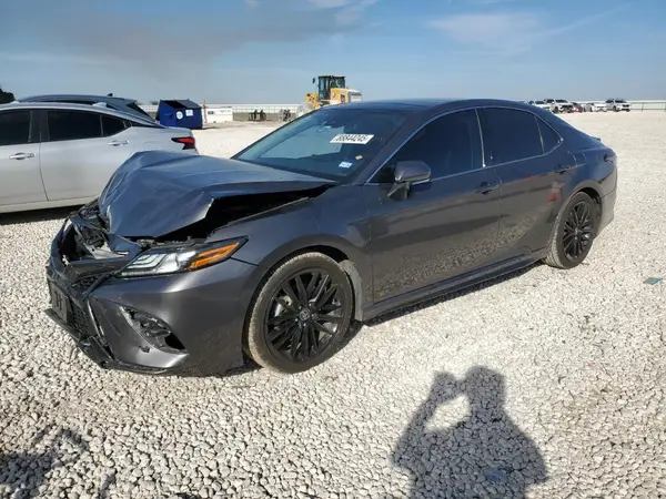 4T1K61AKXMU525509 2021 TOYOTA CAMRY - Image 1