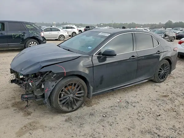 4T1K61AKXMU527180 2021 TOYOTA CAMRY - Image 1