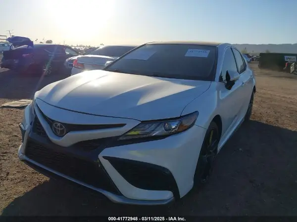 4T1K61AKXMU578338 2021 TOYOTA CAMRY - Image 2