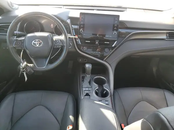 4T1K61AKXNU021639 2022 TOYOTA CAMRY - Image 8