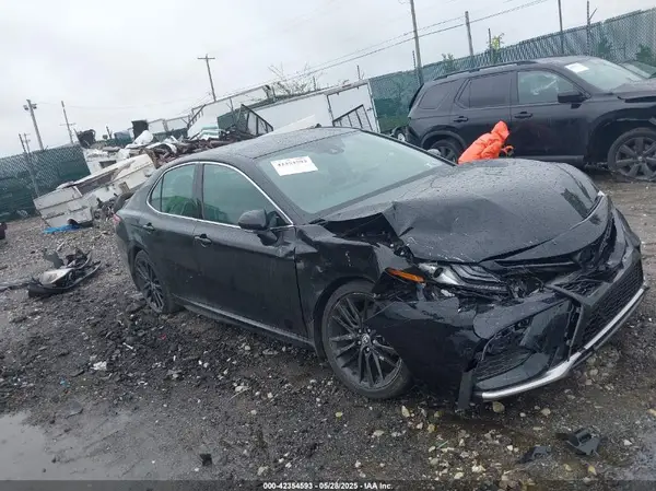 4T1K61AKXNU035489 2022 TOYOTA CAMRY - Image 1