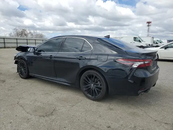 4T1K61AKXNU057489 2022 TOYOTA CAMRY - Image 2