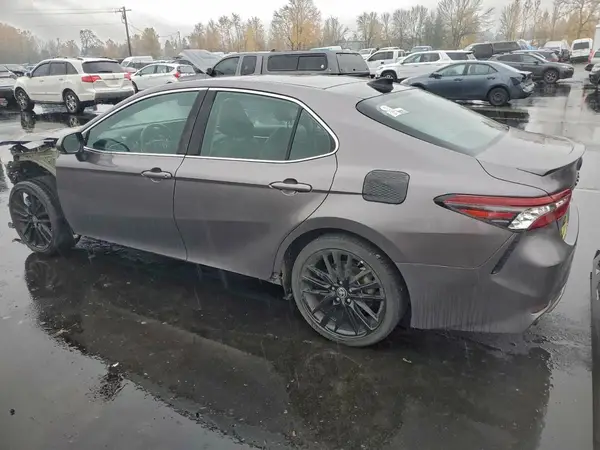 4T1K61AKXNU708412 2022 TOYOTA CAMRY - Image 2