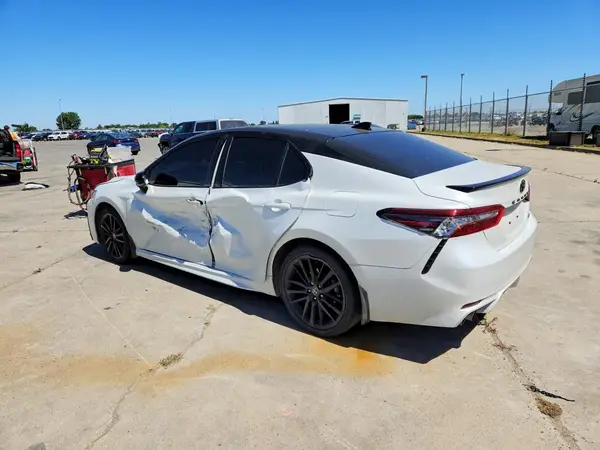 4T1K61AKXPU101347 2023 TOYOTA CAMRY - Image 2