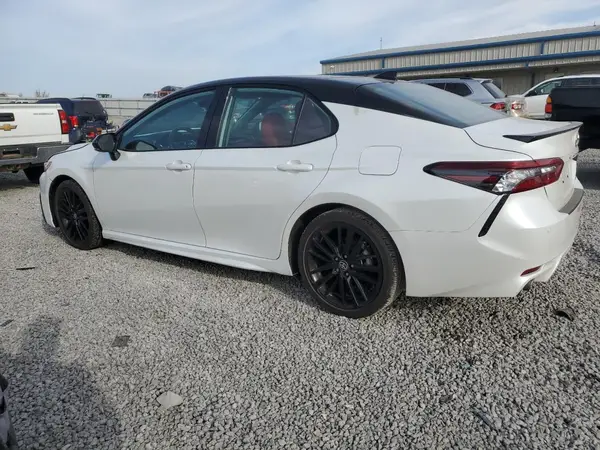 4T1K61AKXPU144294 2023 TOYOTA CAMRY - Image 2