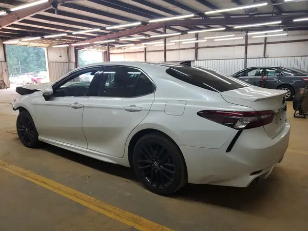 4T1K61AKXPU155148 2023 TOYOTA CAMRY - Image 2