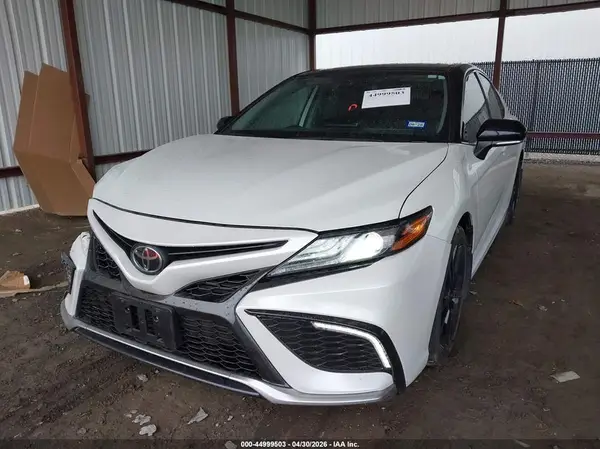 4T1K61AKXPU166571 2023 TOYOTA CAMRY - Image 2