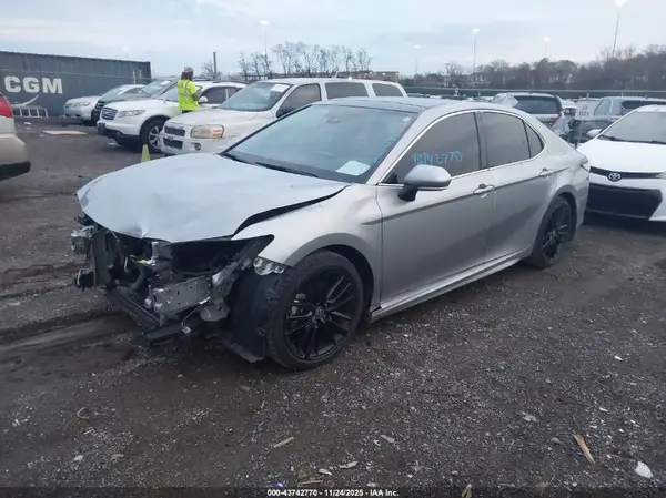4T1K61AKXPU736732 2023 TOYOTA CAMRY - Image 2
