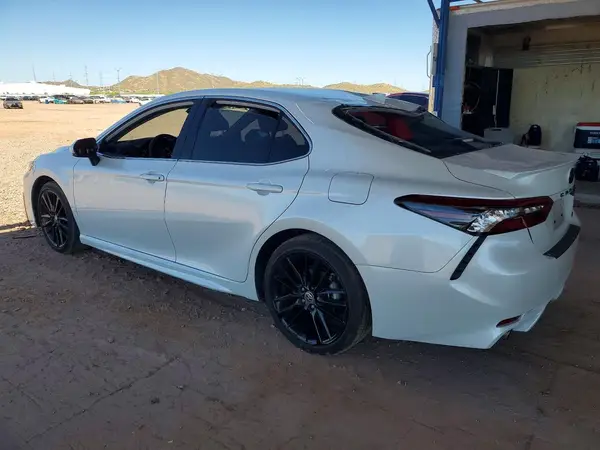 4T1K61AKXPU752168 2023 TOYOTA CAMRY - Image 2
