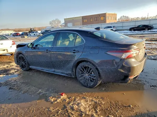 4T1K61AKXPU761937 2023 TOYOTA CAMRY - Image 2