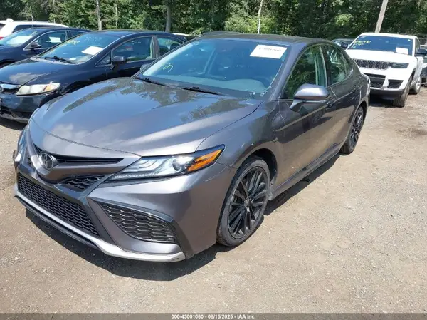 4T1K61AKXPU767303 2023 TOYOTA CAMRY - Image 2