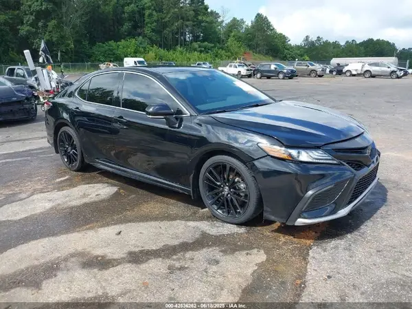 4T1K61AKXPU807668 2023 TOYOTA CAMRY - Image 1