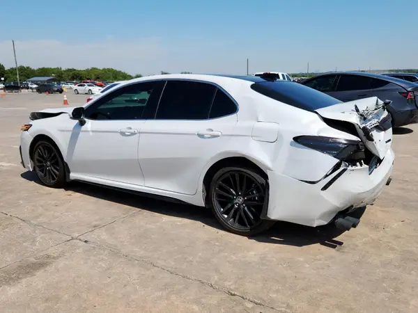 4T1K61AKXPU810702 2023 TOYOTA CAMRY - Image 2