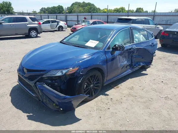 4T1K61AKXRU233270 2024 TOYOTA CAMRY - Image 2