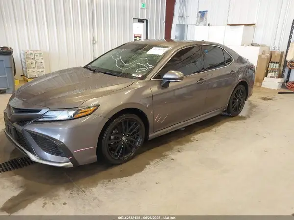 4T1K61AKXRU265345 2024 TOYOTA CAMRY - Image 2