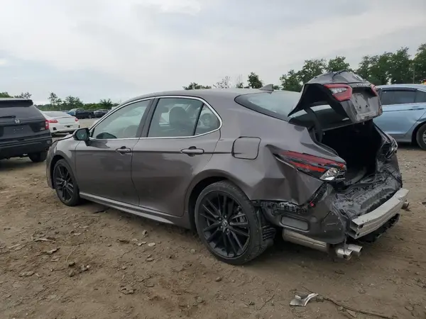 4T1K61AKXRU857456 2024 TOYOTA CAMRY - Image 2