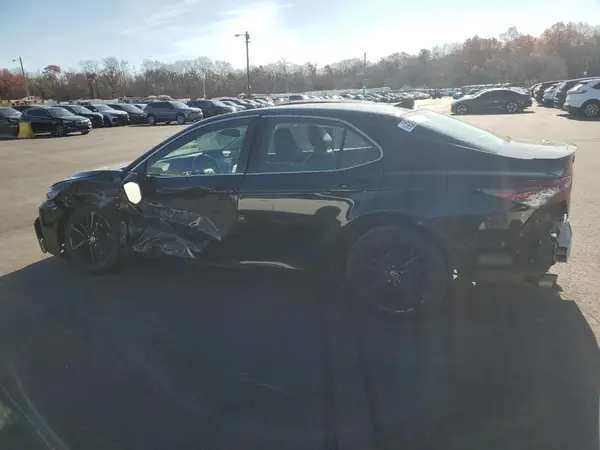 4T1K61AKXRU858204 2024 TOYOTA CAMRY - Image 2