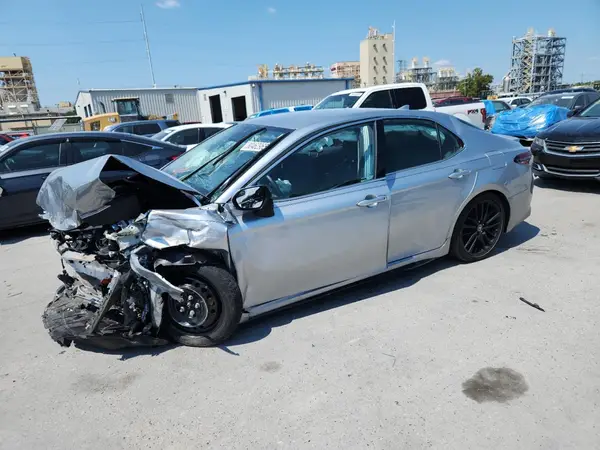 4T1K61AKXRU910981 2024 TOYOTA CAMRY - Image 1