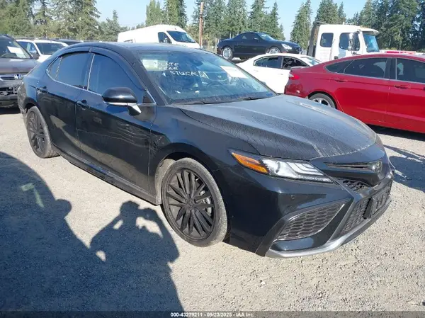 4T1K61BK0MU021890 2021 TOYOTA CAMRY - Image 1